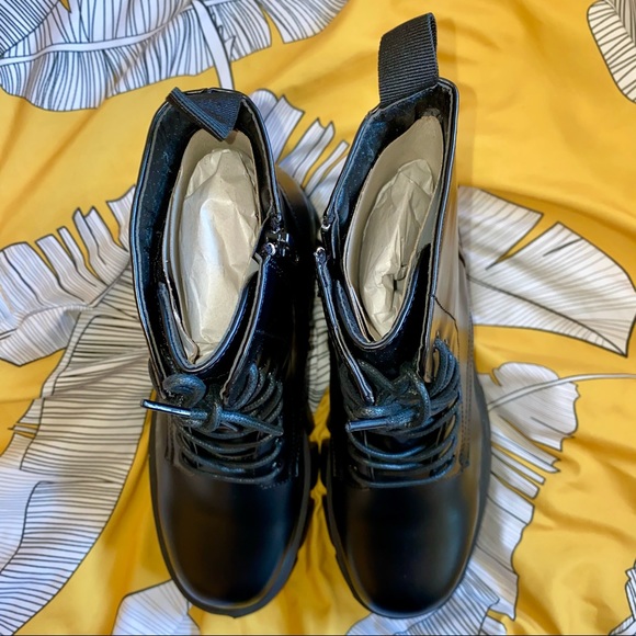 ASOS Grunge Platform Combat Booties - Picture 3 of 4